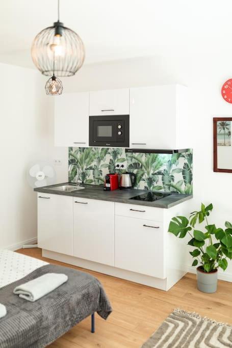 Apartment Domino